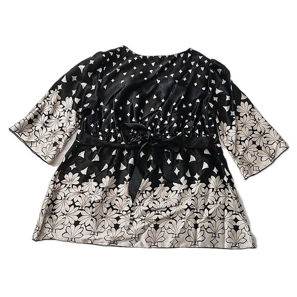 Dressbarn Size 1X Womens Paisley Satin V-Neck 3/4 Bell Sleeve Blouse NEW - Picture 2 of 10